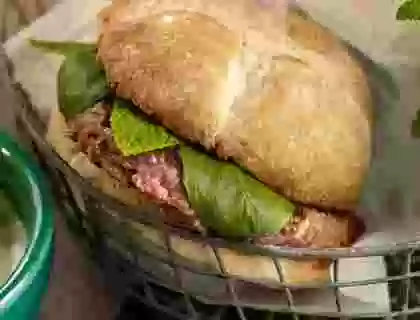 Hamburguesa de cordero con menta y cilantro